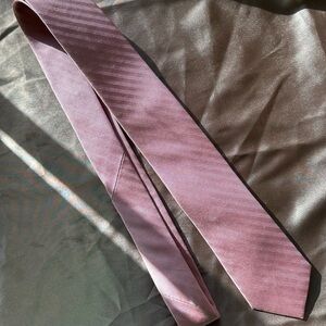 Show Me your MuMu tie from the Tie Bar